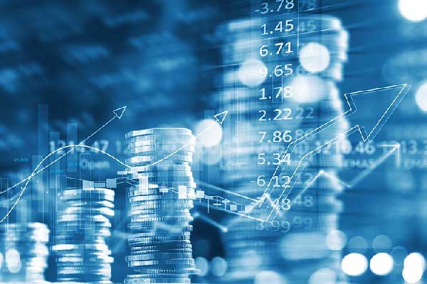 为什么英国央行行长认为尽管达成了英美贸易协议 但不确定性仍将存在